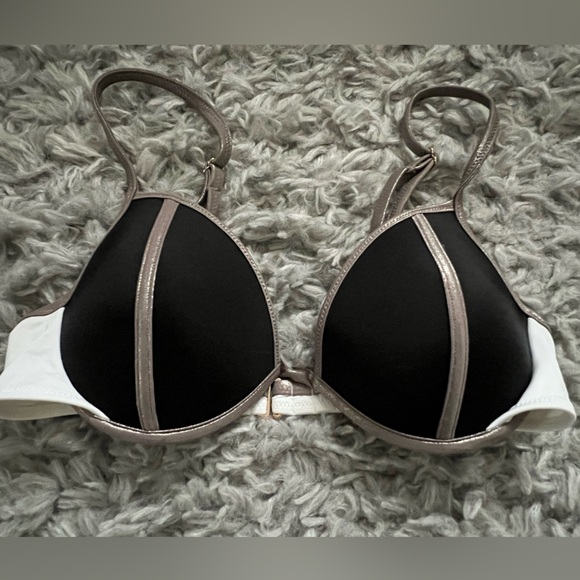 Victoria's Secret Other - Victoria’s Secret Bikini Top